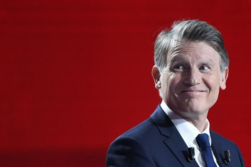 La question de l'union avec macron se posera, dit vincent peillon