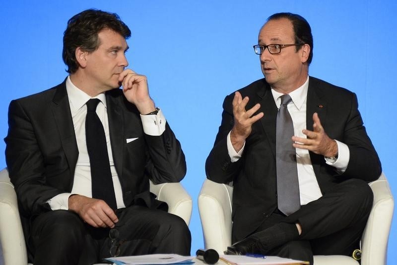 Arnaud montebourg devancerait francois hollande dans la primaire a gauche
