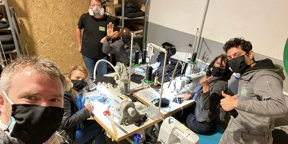 L'entreprise gardoise ErgoSanté profite de l'arrêt de ses chaînes de production pour fabriquer des masques de protection en tissu.
