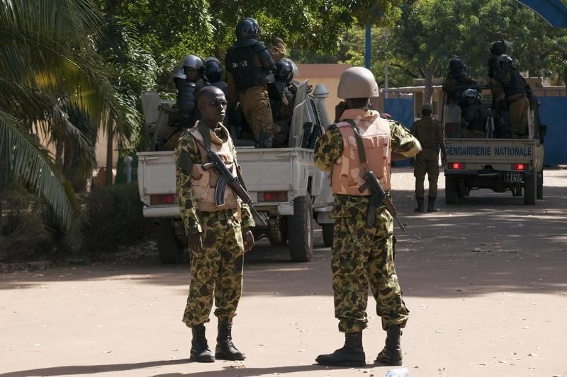 L'opposition dispersée à Ouagadougou, un mort