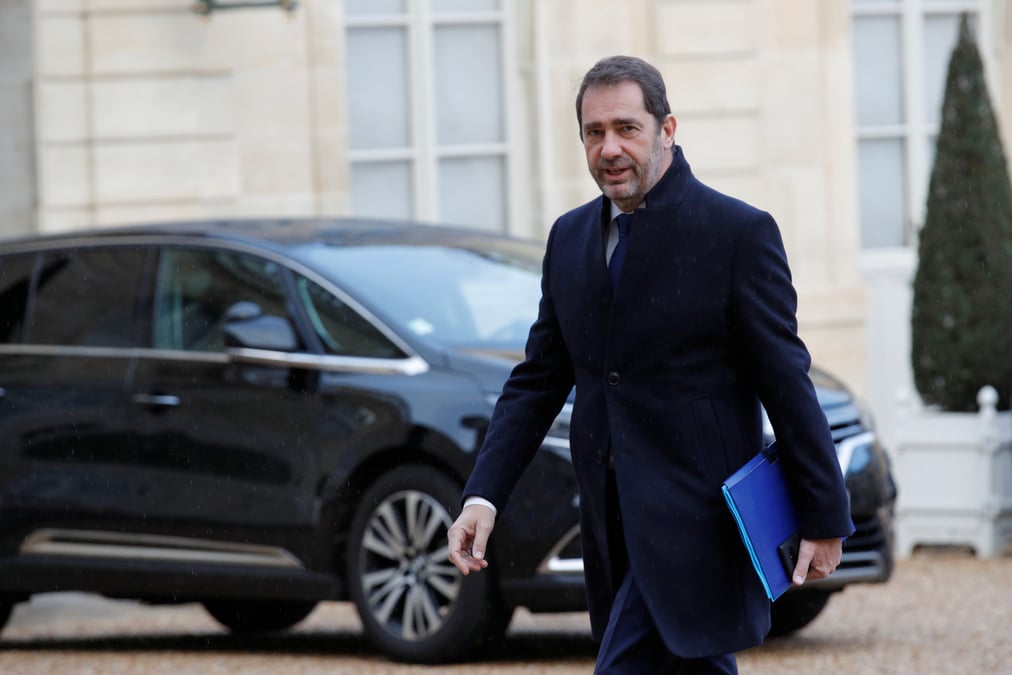 La france en passe de fermer quatre associations prechant le djihad