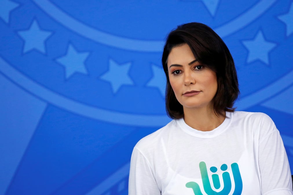 Depistage negatif pour l'epouse de bolsonaro et ses filles