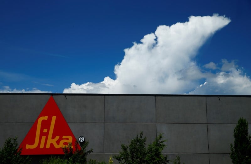 Pas d'avancees dans la querelle sur saint-gobain, declare le dg de sika