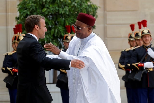 Macron Issoufou