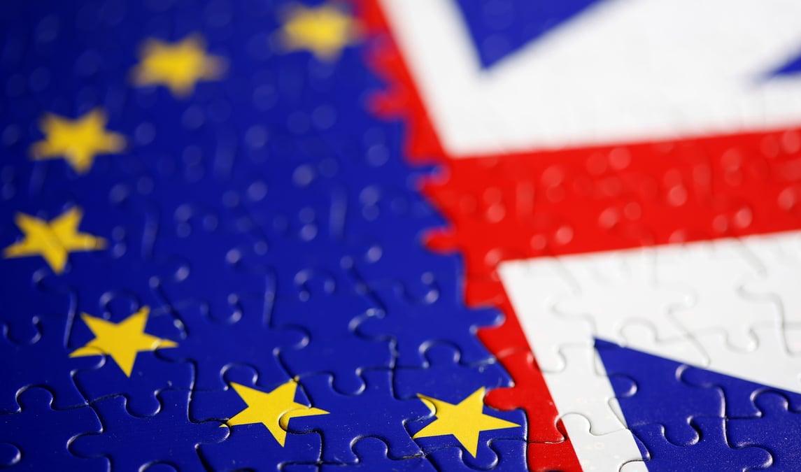 Brexit: londres et bruxelles doivent decider de rompre ou poursuivre