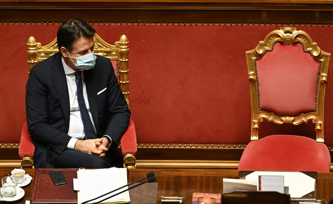 Italie: conte demande le soutien du senat pour sauver sa coalition