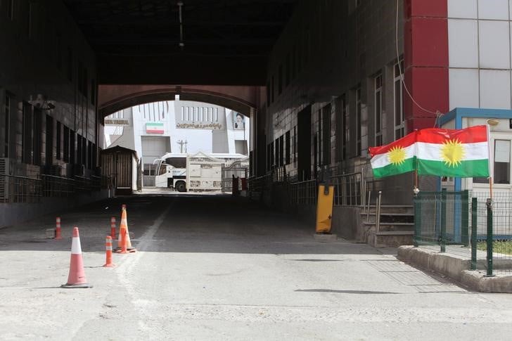 L'iran rouvre deux postes-frontieres avec le kurdistan irakien