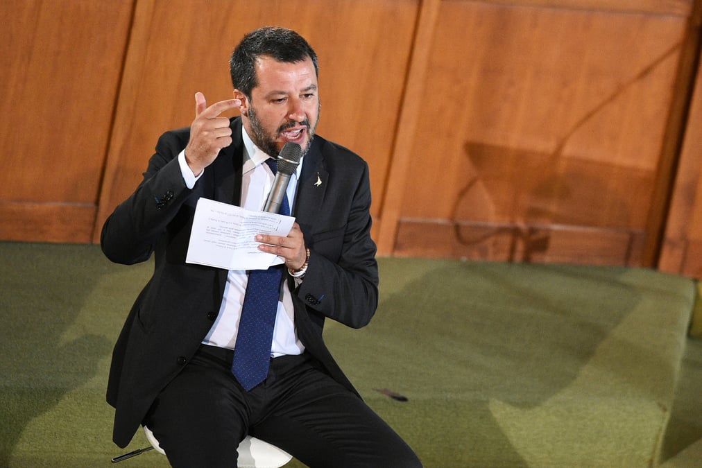 Salvini veut changer les regles de l'ue pour ne pas les violer