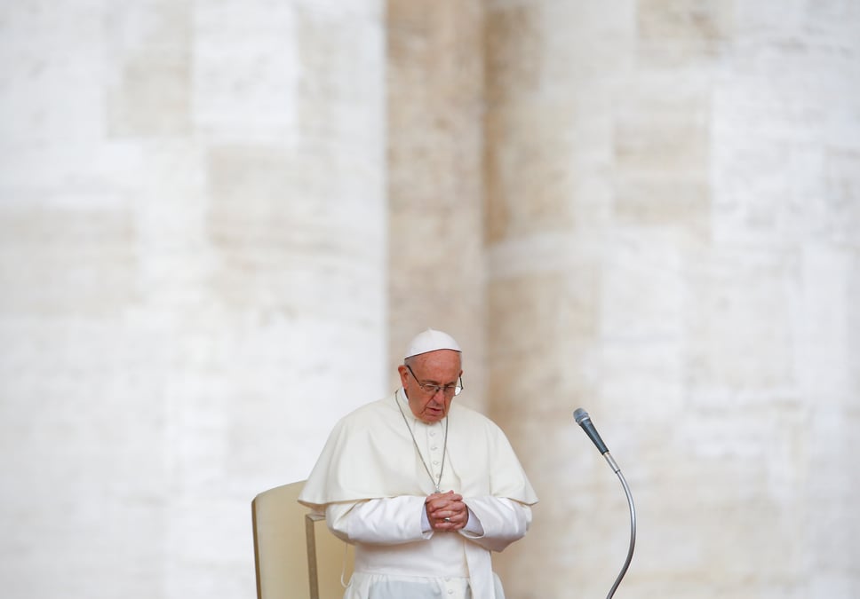Le pape n'ira pas en irlande du nord en aout