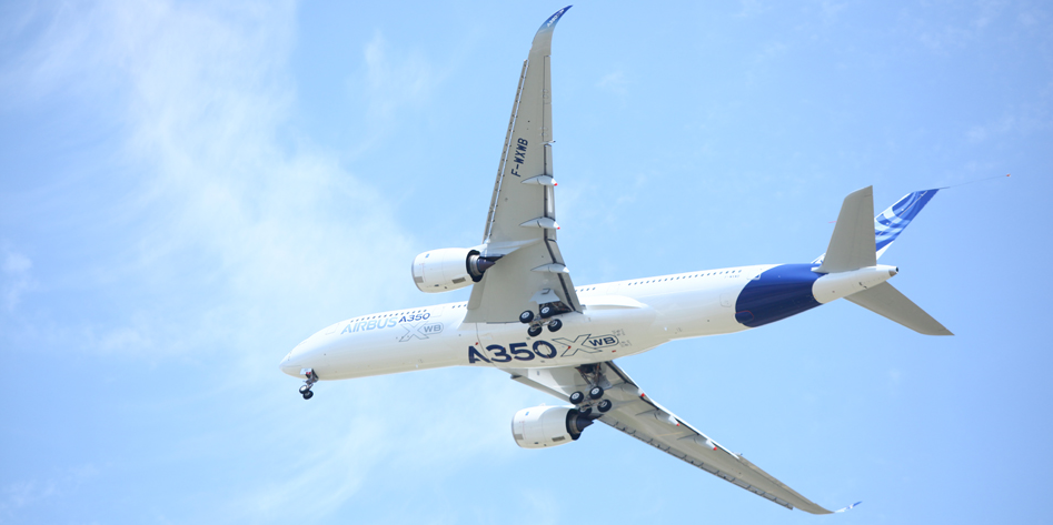 Le 1er vol de l'A350 à Toulouse