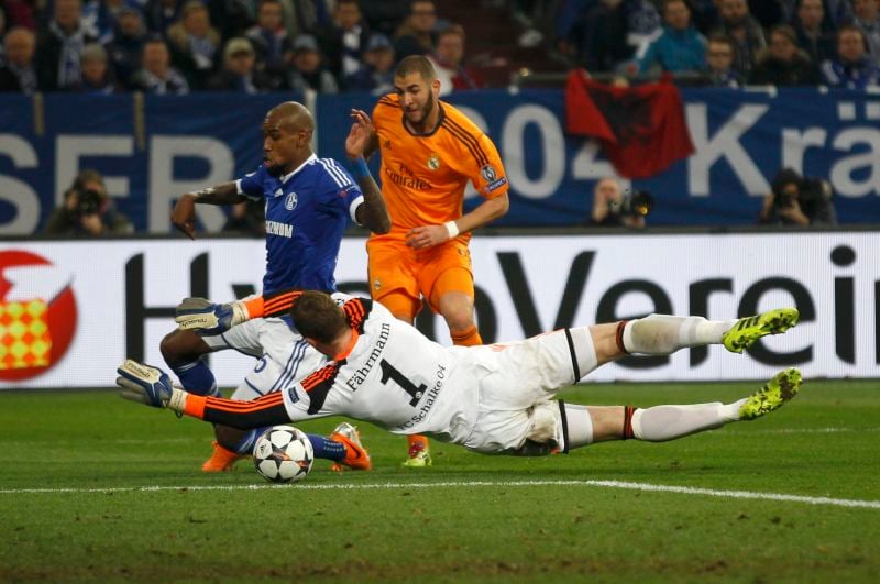 Ligue des champions: le Real coule Schalke, Chelsea chahuté