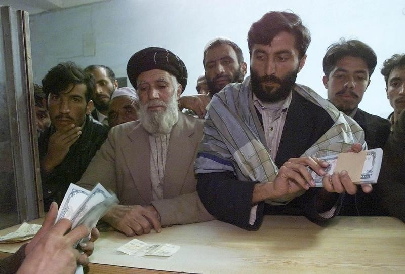 A court d'argent, Kaboul diffère le paiement des fonctionnaires