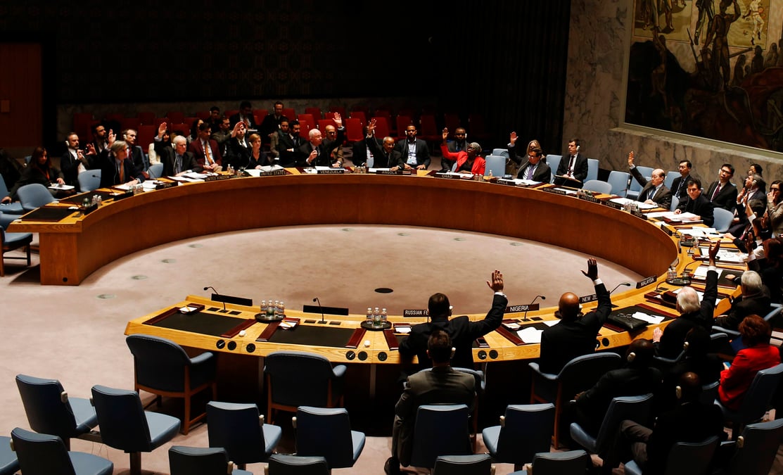 Le conseil de securite de l’onu exige que les miliciens houthis renoncent au pouvoir au yemen
