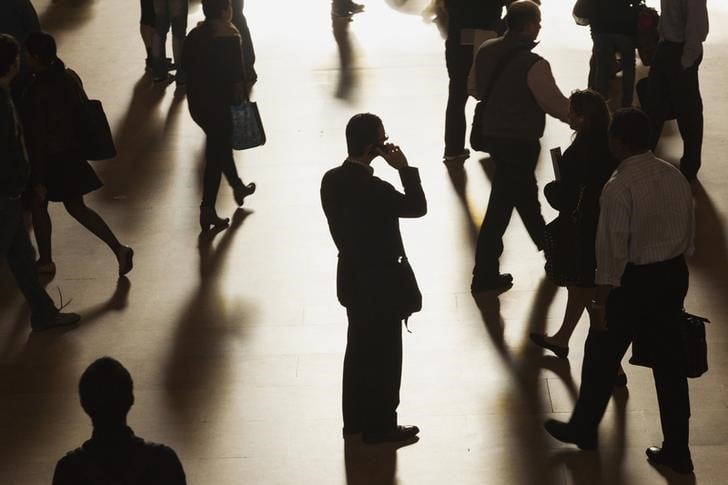 Forte hausse du nombre d'offres d'emploi cadre en france en mars