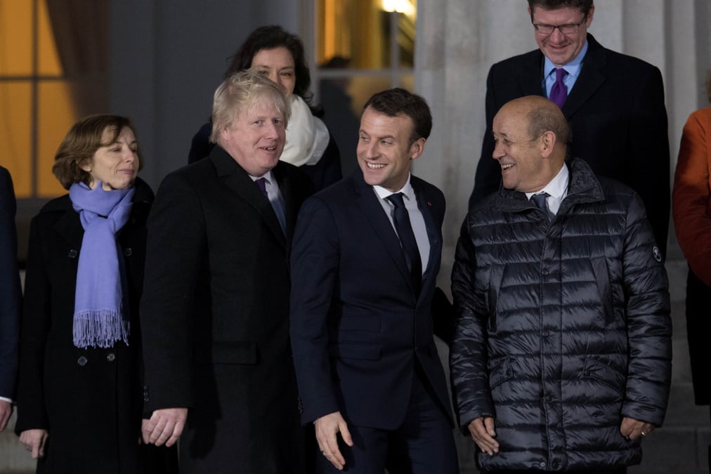 Boris johnson reve d'un grand pont au-dessus de la manche