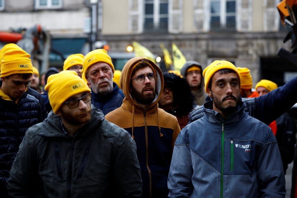 Les actions des bonnets jaunes de la Coordination rurale coïncident avec l'approche des élections aux chambres d'agriculture, une échéance clé pour le paysage syndical.