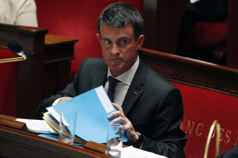 Pas de reparation financiere liee a l'esclavage, maintient manuel valls