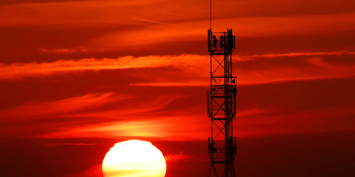 La fracture numérique s'aggrave avec le déploiement de la 5G, en priorité dans les villes.