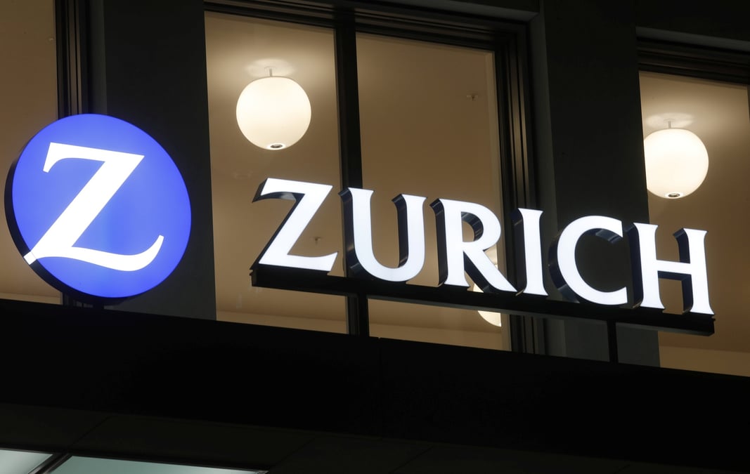 Zurich insurance retire son logo marque d'un z, symbole du soutien a la guerre en ukraine