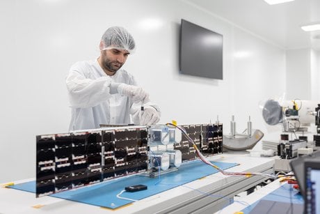 Toulouse vient de lancer un programme national de formation visant à répondre aux besoins colossaux de la filière spatiale française.