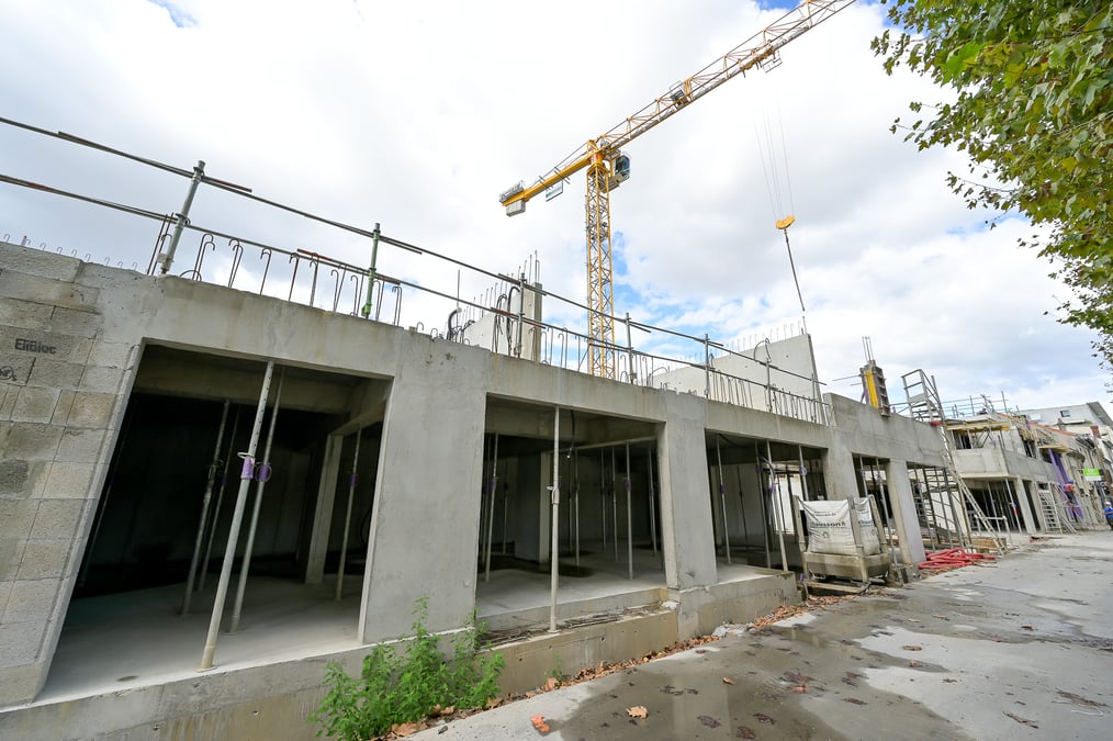 Selon l'étude de l'ESPI, le besoin annuel de logements par an en Nouvelle-Aquitaine est compris entre 43.687 et 48.280 et entre 8.614 et 9.891 sur Bordeaux Métropole.