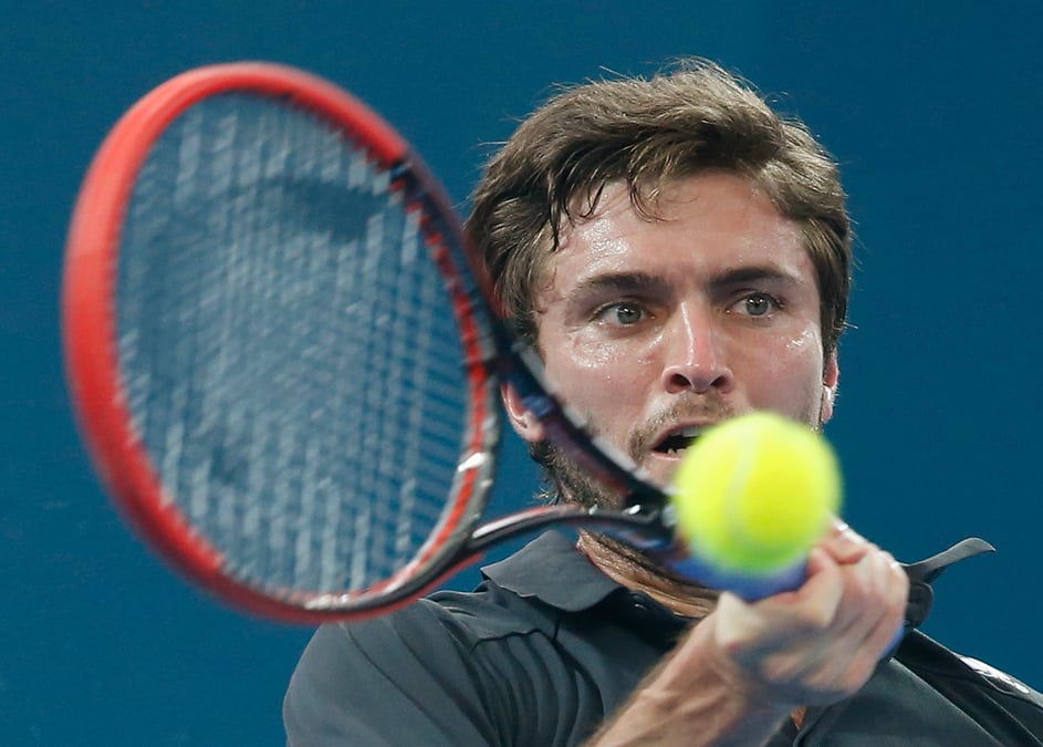 Simon sort roger-vasselin, mahut s'offre mannarino