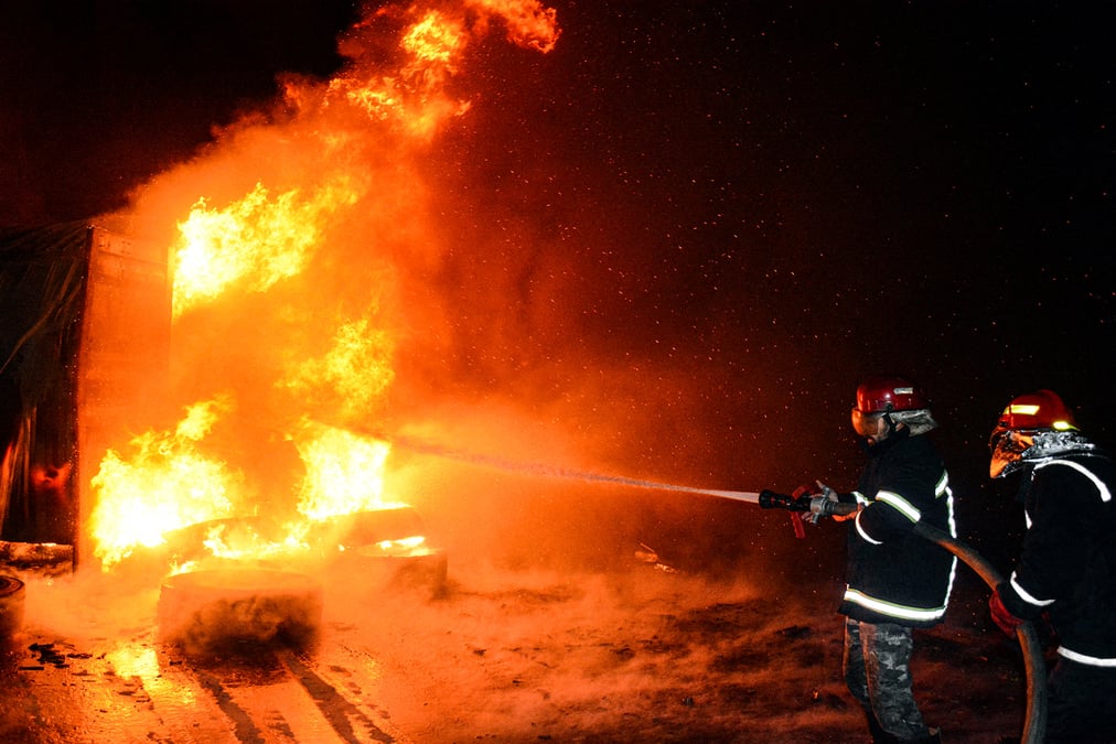 Syrie: incendies dans le port de lattaquie apres une offensive israelienne