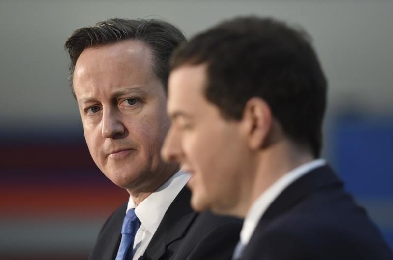 Cameron devrait entamer rapidement des negociations avec l'ue