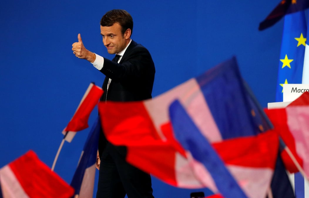 Macron veux "construire" sa majorite des lundi