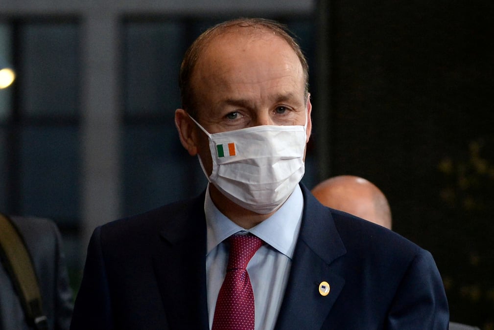 Irlande: le gouvernement a l'isolement, un ministre malade