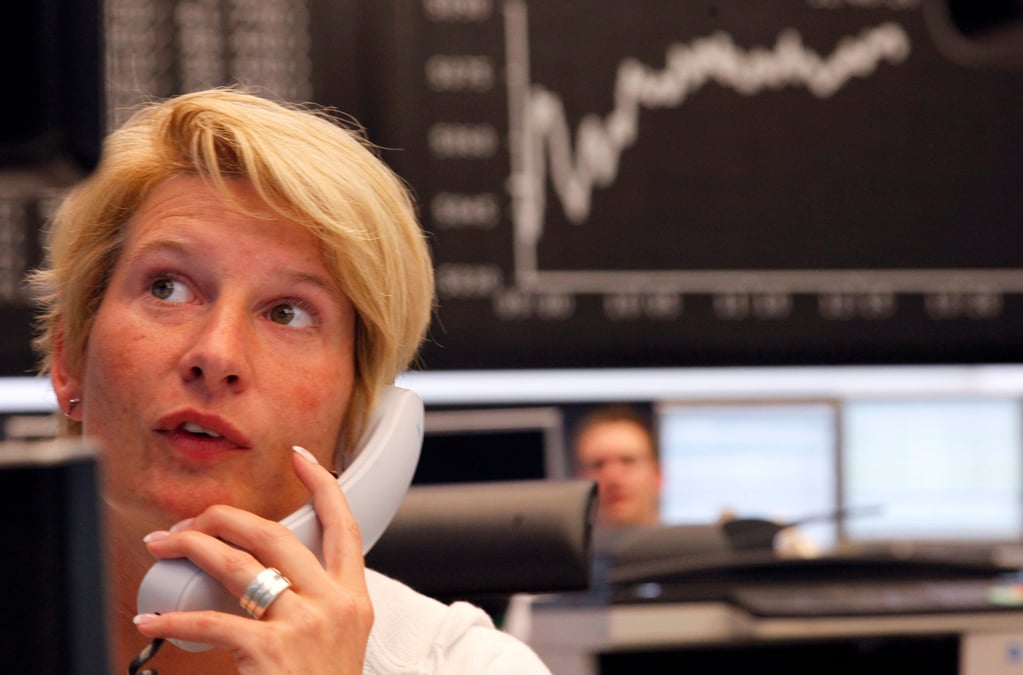 Une trader a la bourse de francfort