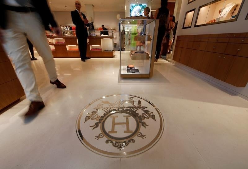 La croissance d'hermes en legere hausse au 3e trimestre
