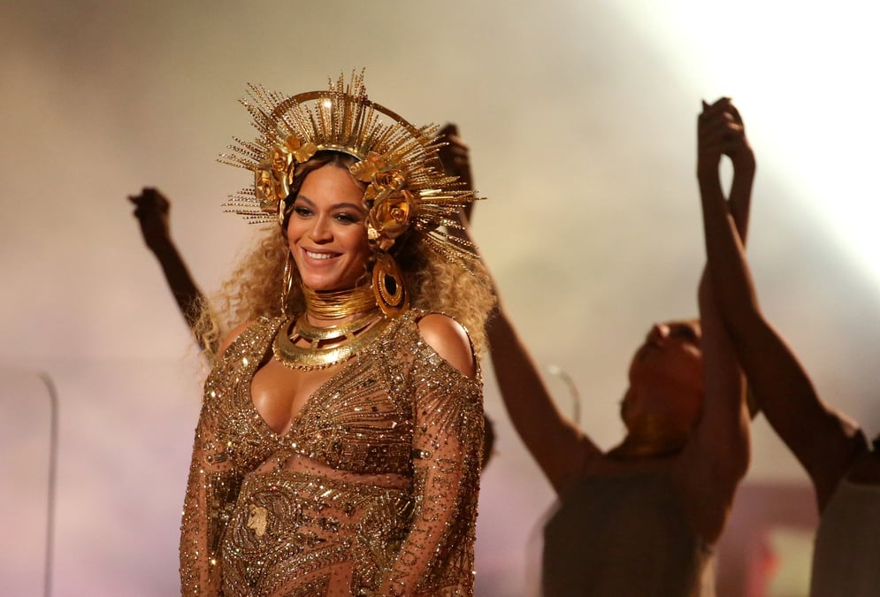 Beyonce et taylor swift entrent dans l'histoire des grammy awards