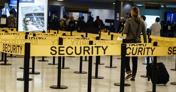 Un nombre record d’armes a feu saisies dans les aeroports americains en 2014