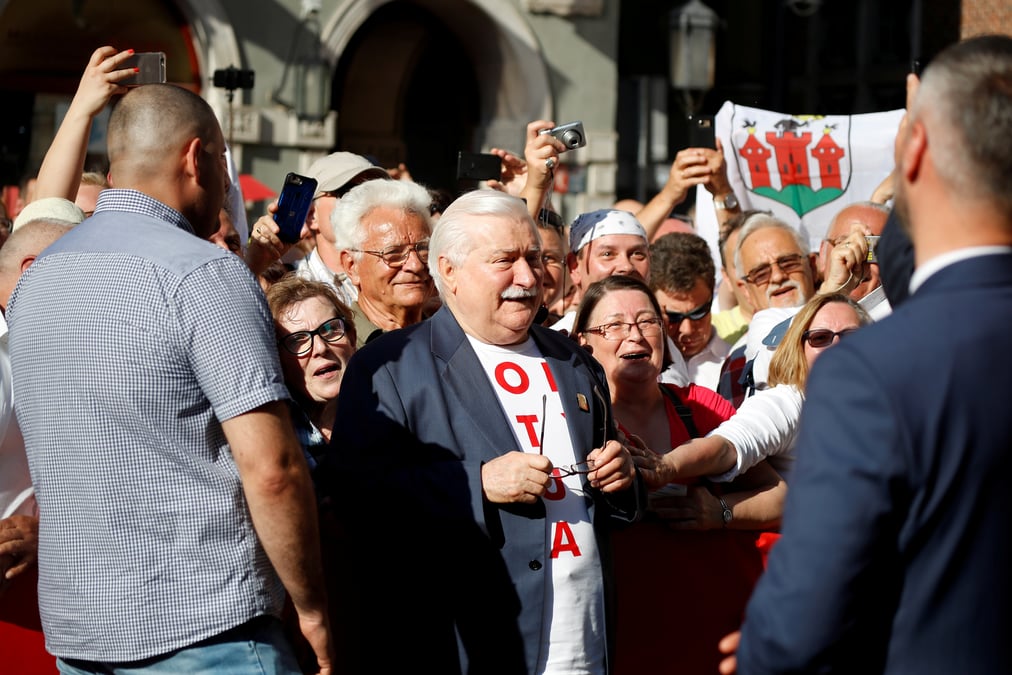 D'anciens dirigeants polonais appellent au boycott de l'election presidentielle