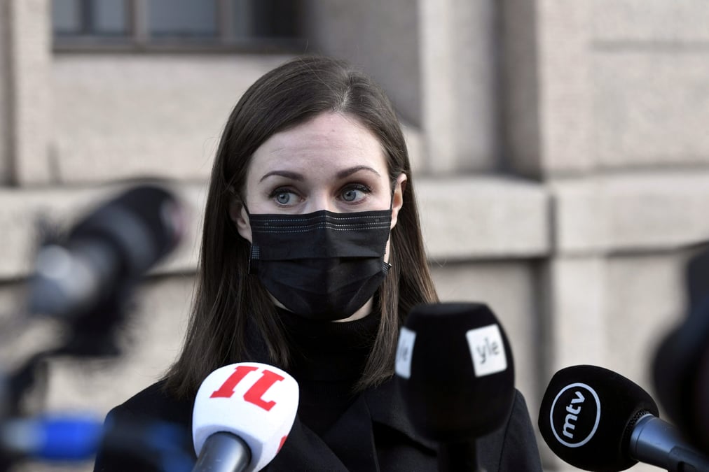 Coronavirus/finlande: la premiere ministre accusee de ne pas s'etre isolee apres avoir ete cas contact