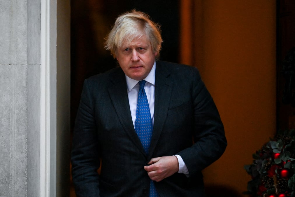 Grande-bretagne: la pression s'accentue sur boris johnson, attendu devant le parlement