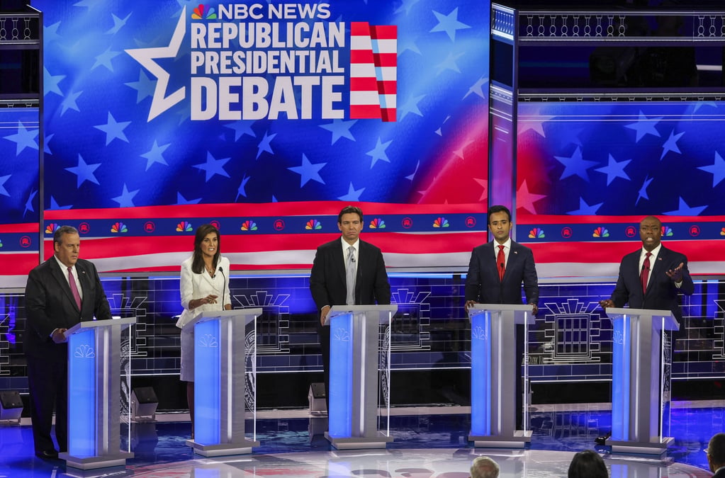 Les candidats republicains participent au troisieme debat de la campagne presidentielle americaine de 2024 a miami