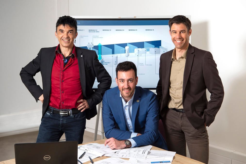 La start-up espère installer son prototype, puis son premier réacteur dans un site du CEA, dont elle est issue. Ici, ses trois cofondateurs, Guillaume Campioni, Lucas Tardieu et Nicolas Breyton.