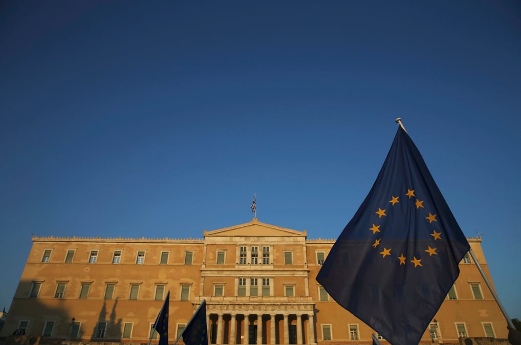 L'ue note des progres dans les negociations avec la grece