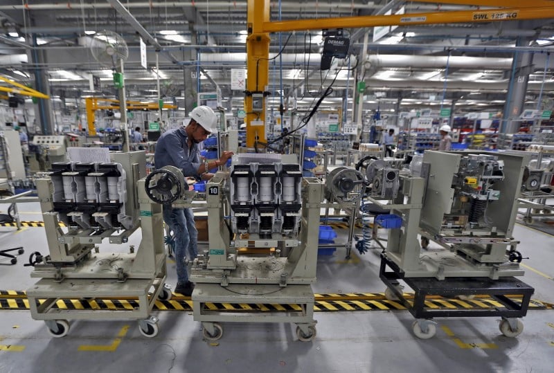Schneider electric prevoit un environnement encore difficile en 2016