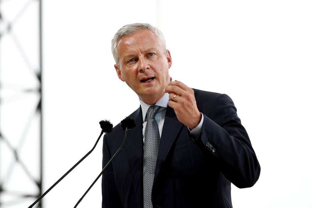 L'etat a confiance en senard pour decider qui dirige renault, dit le maire