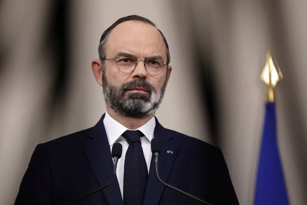 Philippe exhorte les francais a ne pas partir en vacances