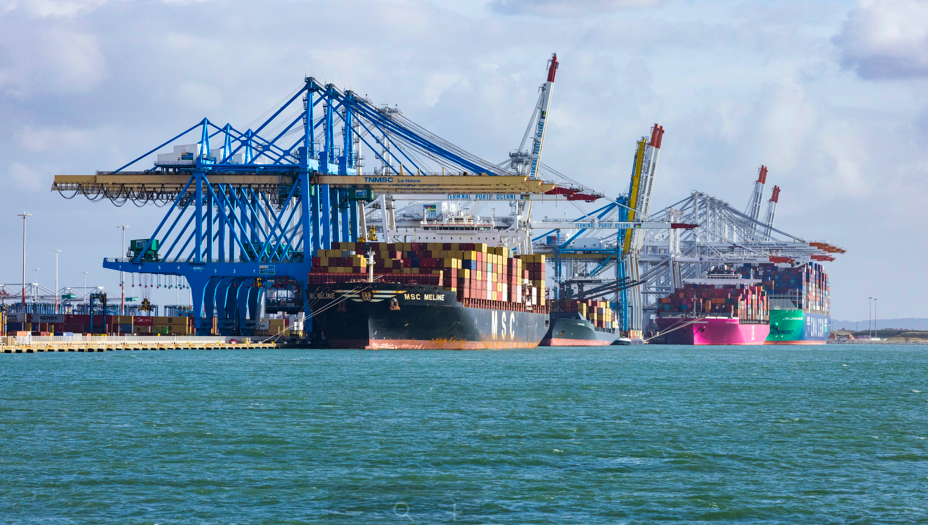 Les attaques des houthis chamboulent les horaires  d'arrivée des navires. D'où un risque d'embouteillage sur les terminaux du port du Havre (photo d'illustration).