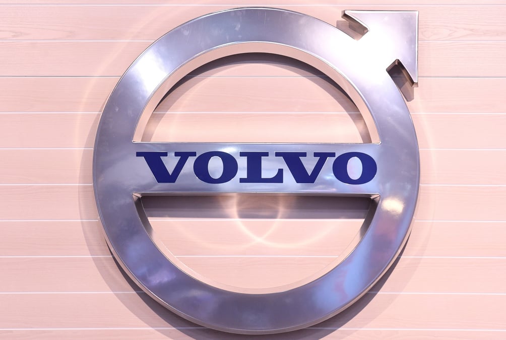 Volvo cars depasse les attentes malgre la penurie de semi-conducteurs