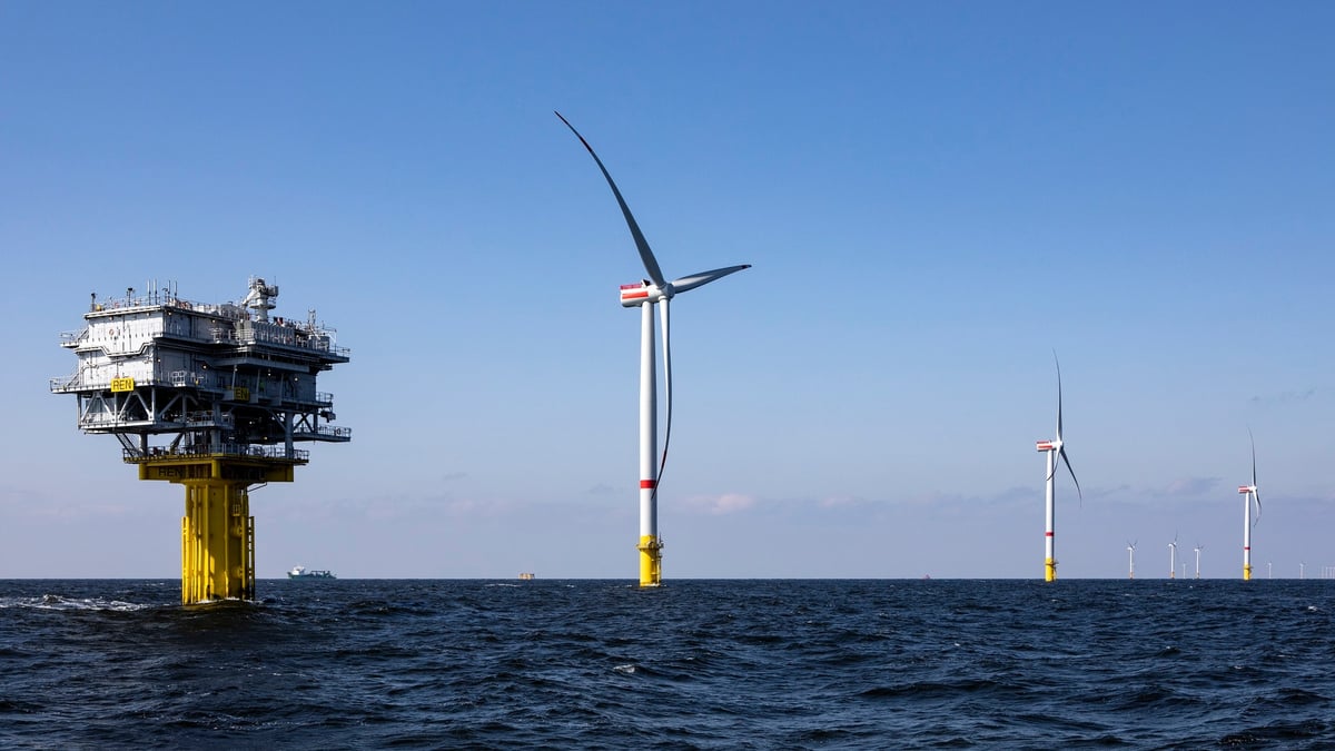 Avec ses 42 éoliennes, le parc éolien en mer de Rente, en Mer du Nord, ouvert en décembre 2018, fait partie des trois sites offshore exploités par la société belge Elicio, membre du consortium Pennavel qui vient de se voir attribuer le marché du futur parc éolien flottant de Bretagne Sud.
