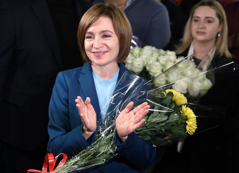 Moldova holds second round of presidential election