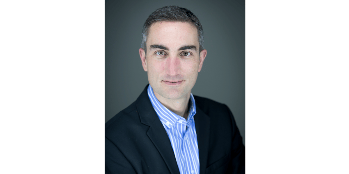 Xavier Hollandts est professeur à Kedge BS à Bordeaux.