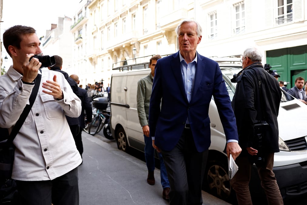 Michel barnier du parti conservateur francais les republicains