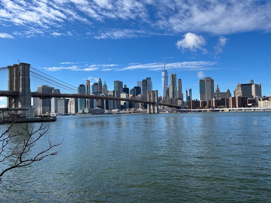 New York enregistre des annulations de Canadiens, une chute des recherches sur internet pour les hôtels ou les spectacles.